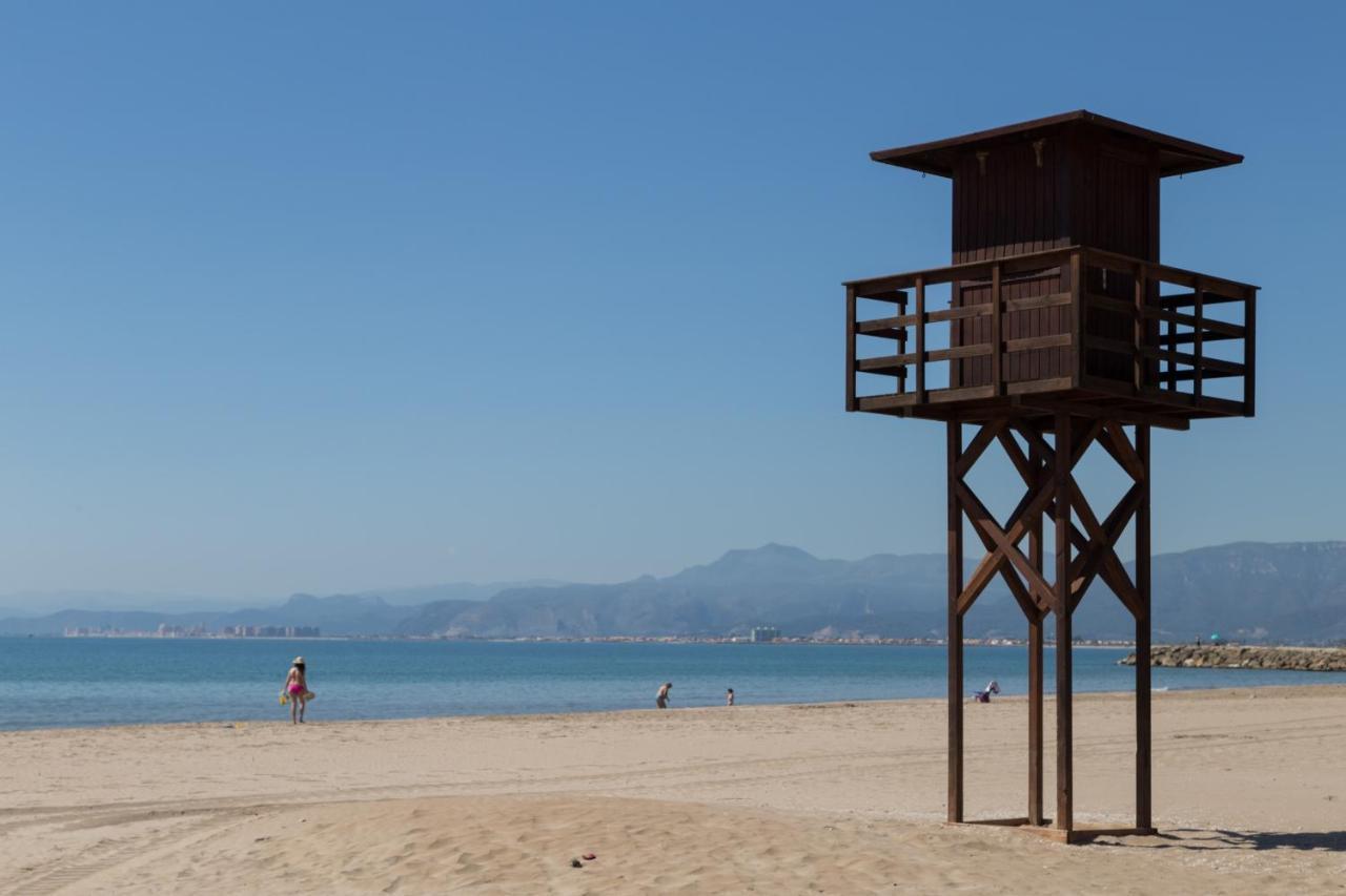 Apartamento Cullera Frente Al Mar Luaran gambar